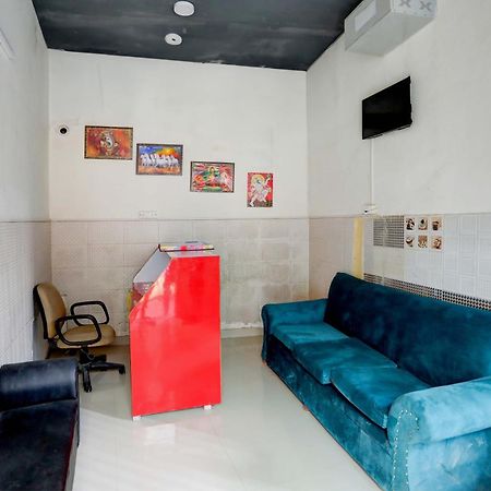 Hotel O Tilak Hotel 24 Sector 27 Near By Vinayak Hospital Gali No-6 诺伊达 外观 照片