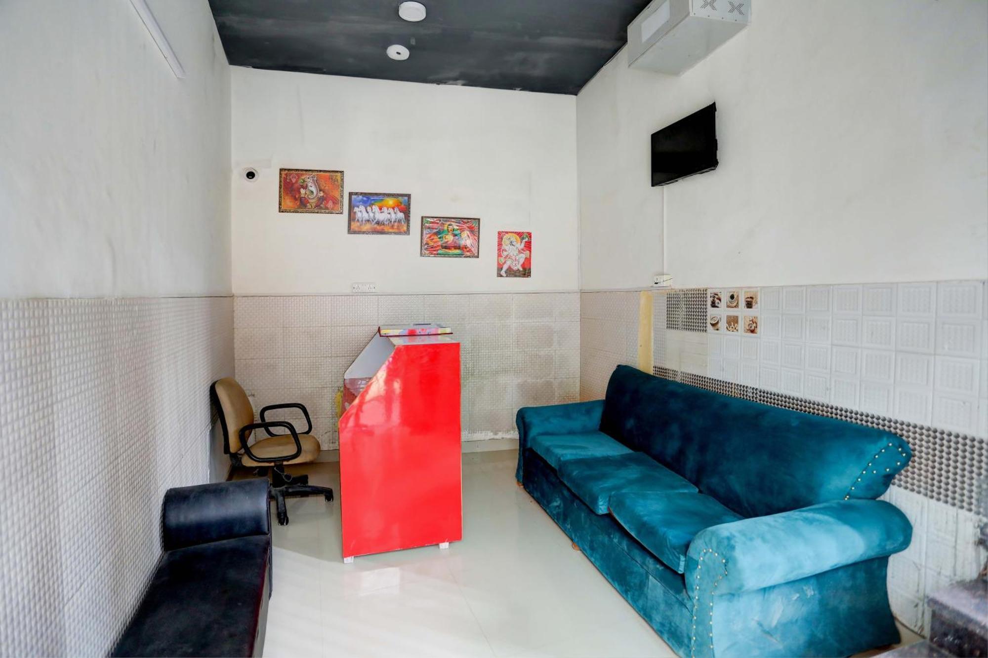 Hotel O Tilak Hotel 24 Sector 27 Near By Vinayak Hospital Gali No-6 诺伊达 外观 照片